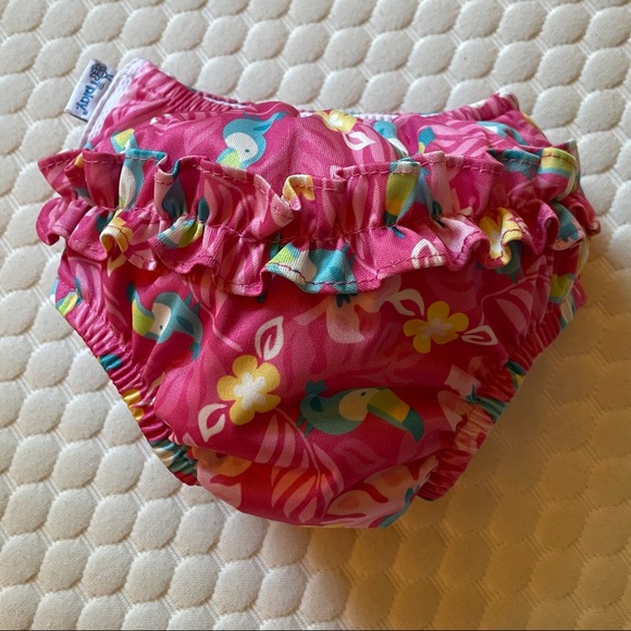 I Play Swimmy Diaper with Ruffle Rear 12mos 50+UPF - Picture 2 of 10